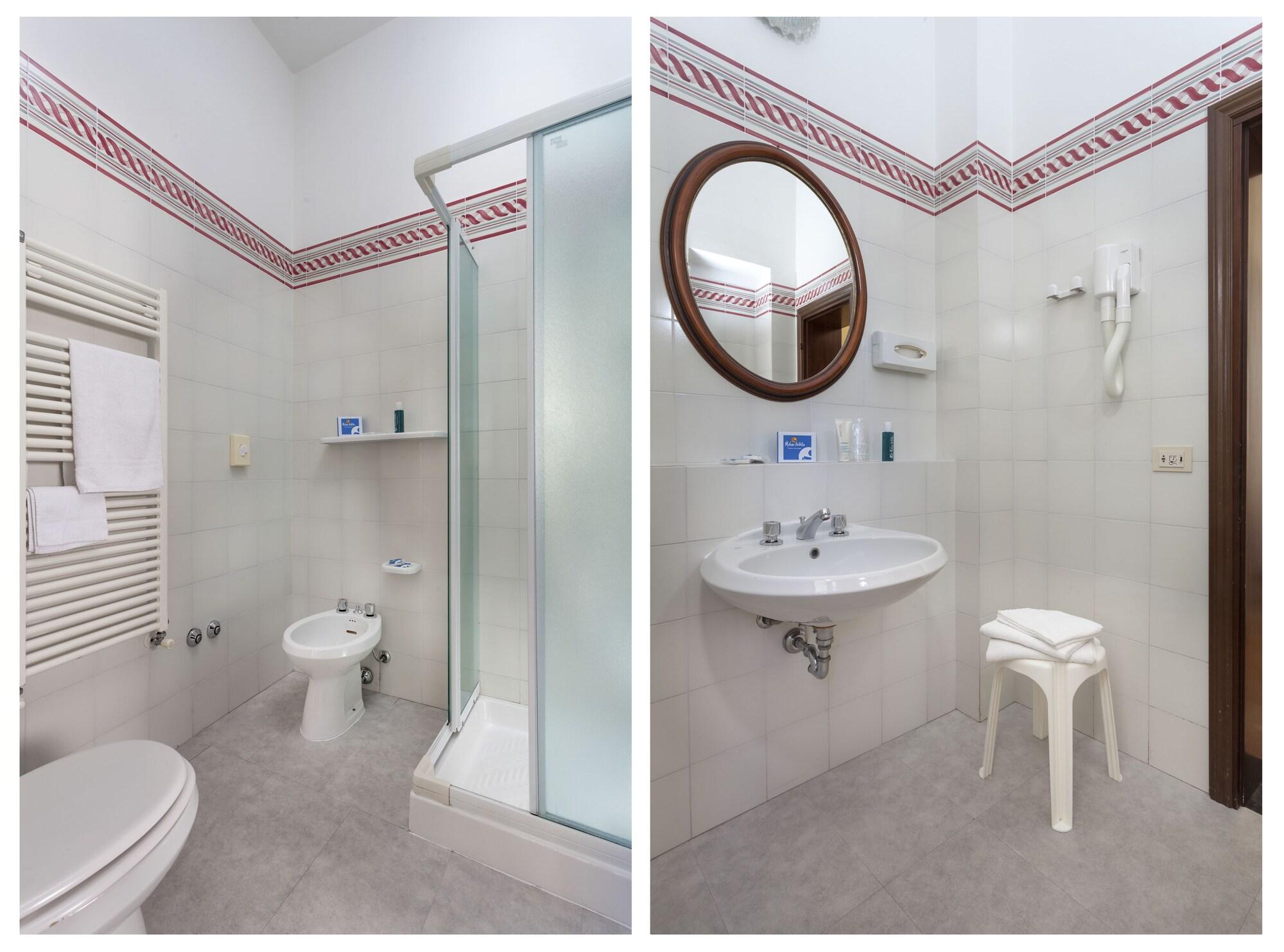 Hotel Milano Helvetia - In Centro Con Piscina Riccione Exteriér fotografie